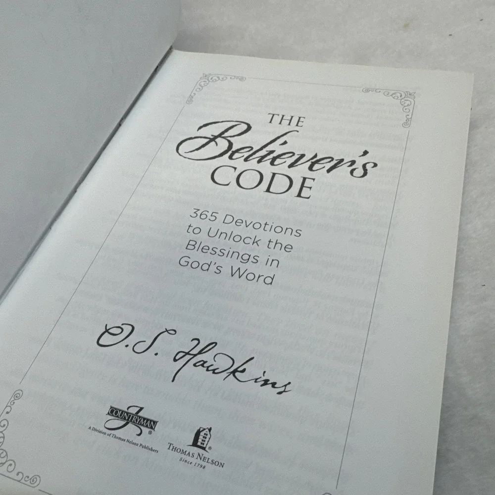 The Believers Code 365 Devotions OS‎ Hawkins Thomas Nelson 2017